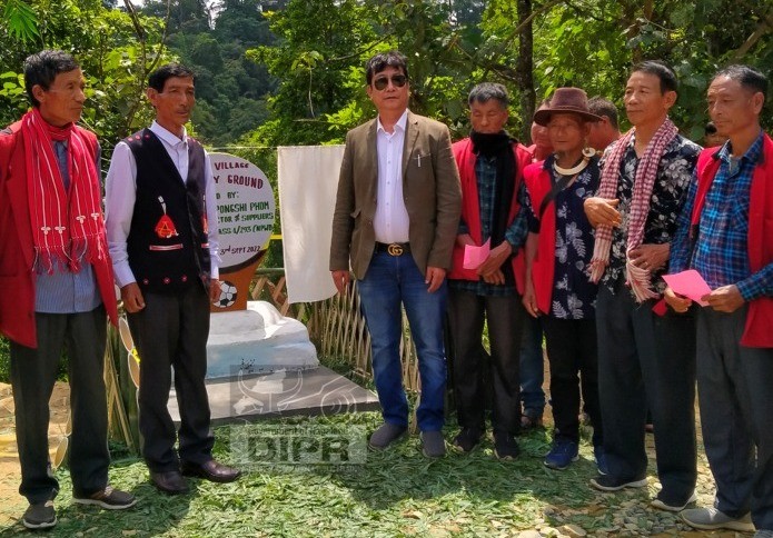 Dignitaries during the inauguration of the Yeamthi football ground at Auching village.